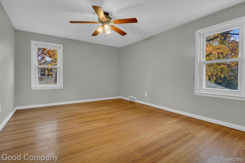 2564 WOODSTOCK Drive, Highland Park, MI 48203 — Photo 27