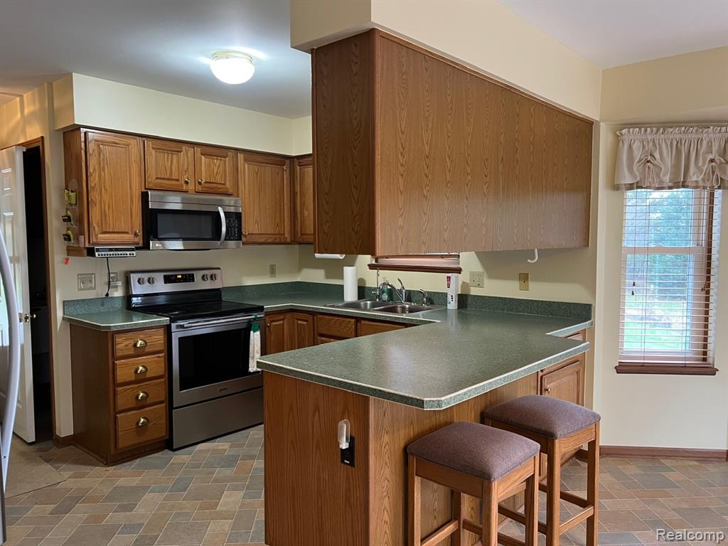 4480 Genesee Road, Lapeer, MI 48446 — Photo 8