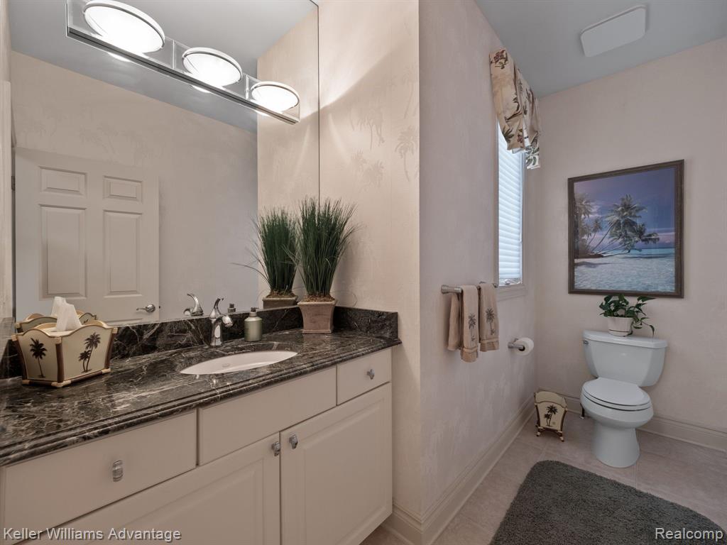 18328 Clairmont Circle E, Northville, MI 48168 — Photo 26