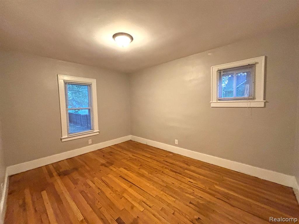436 E CAMBOURNE Street, Ferndale, MI 48220 — Photo 8
