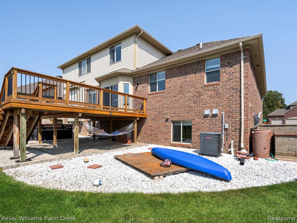 46267 Terrace Drive, Shelby Twp, MI 48317 — Photo 33