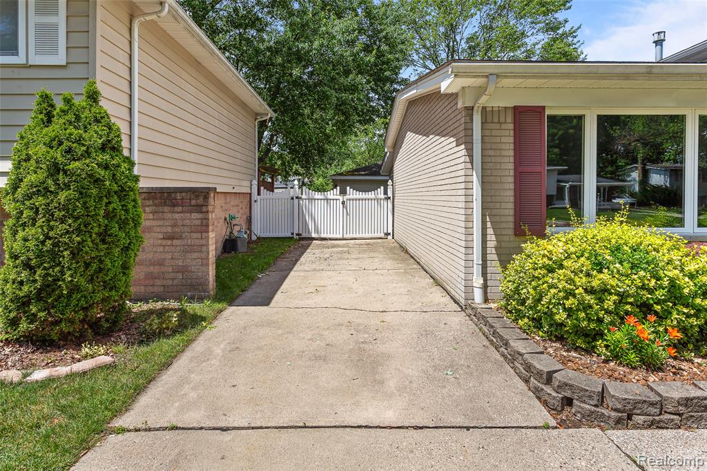 9428 Elm Street, Taylor, MI 48180 — Photo 5