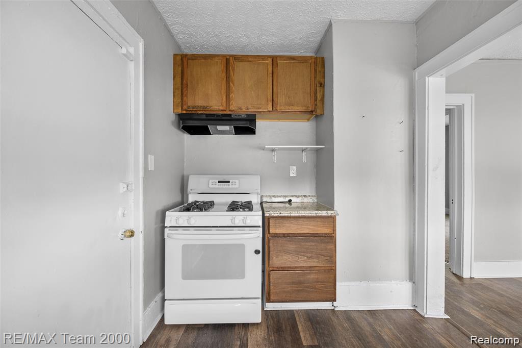5790 Lawton Street, Detroit, MI 48208 — Photo 8