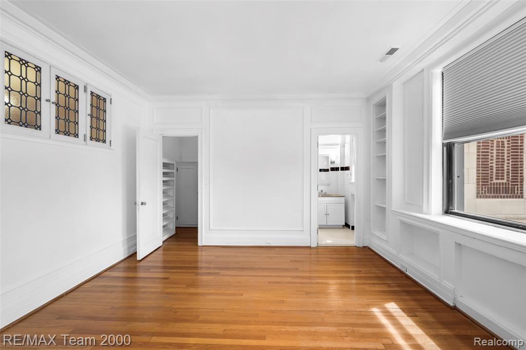 2900 E Jefferson Avenue, 61-C8, Detroit, MI 48207 — Photo 17