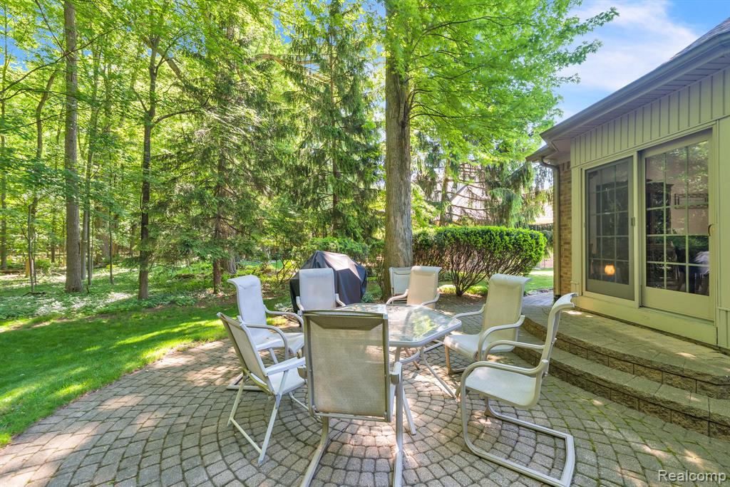 43746 Via Antonio Drive, Sterling Heights, MI 48314 — Photo 39