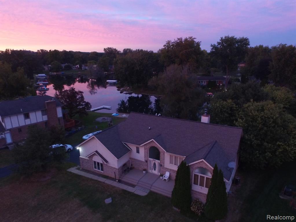 969 BOGIE LAKE Road, White Lake, MI 48383 — Photo 25