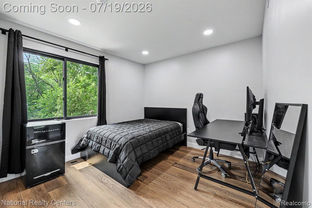 290 Larkspur Street, Ann Arbor, MI 48105 — Photo 16
