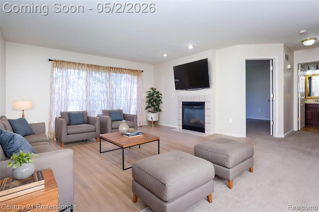 955 Sandalwood Drive, Troy, MI 48085 — Photo 8