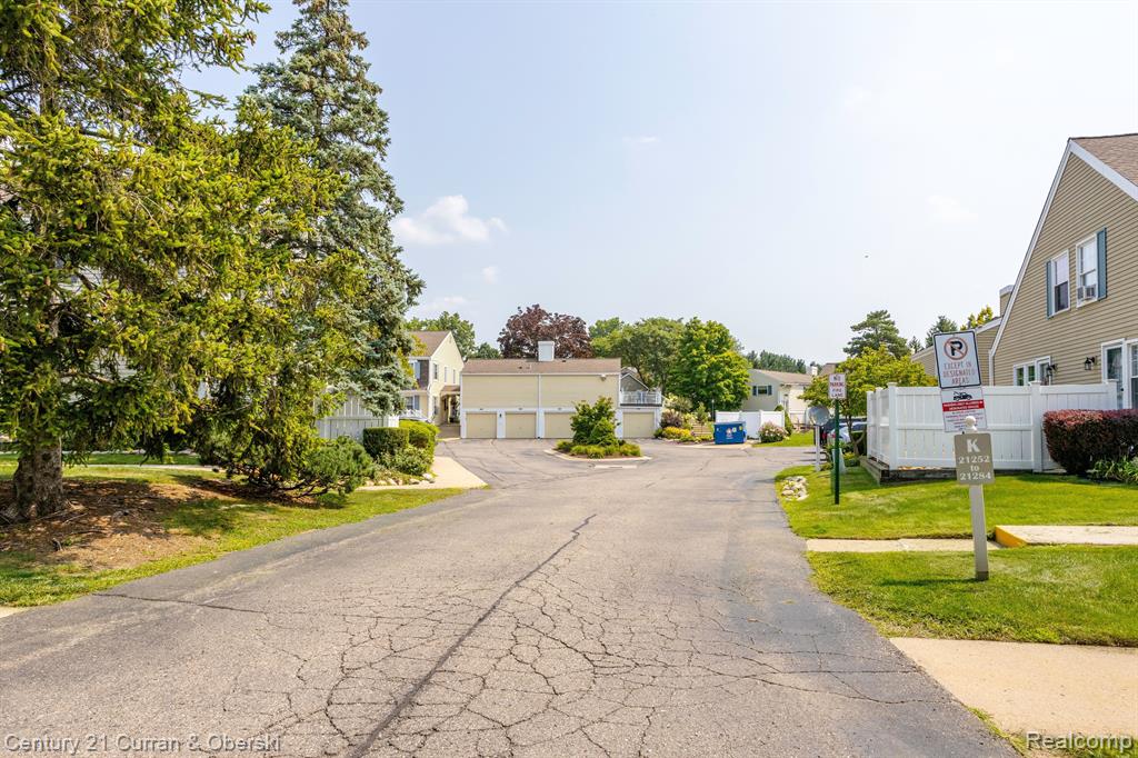 21260 E GLEN HAVEN Circle, Northville, MI 48167 — Photo 30