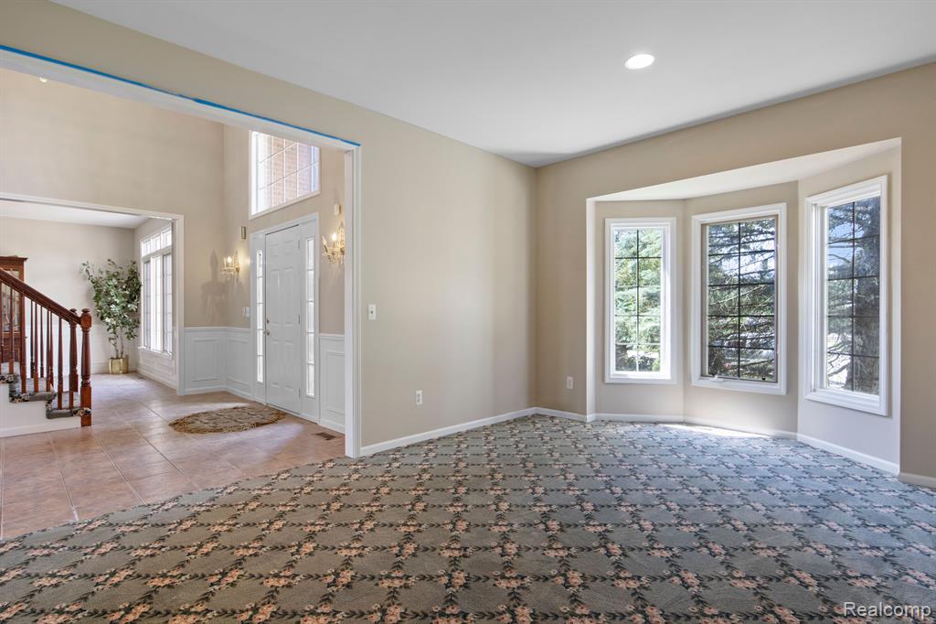 8950 WOODLORE SOUTH Drive, Plymouth, MI 48170 — Photo 21