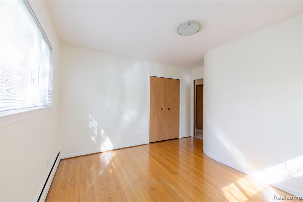 868 HELSTON Road, Bloomfield Hills, MI 48304 — Photo 23