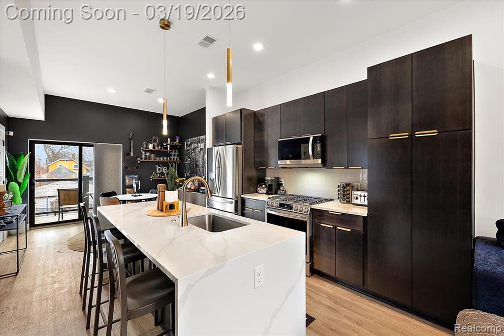 1531 Pallister Street, Detroit, MI 48206 — Photo 9