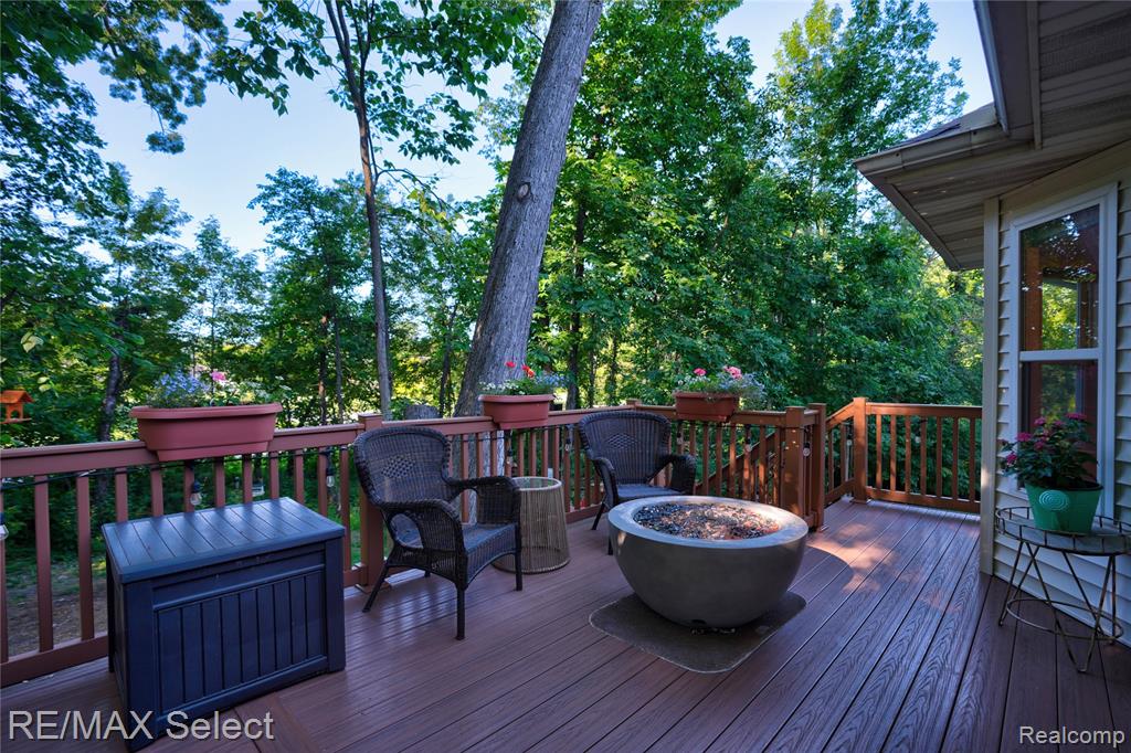 4278 Springwood Court, Fenton, MI 48430 — Photo 62