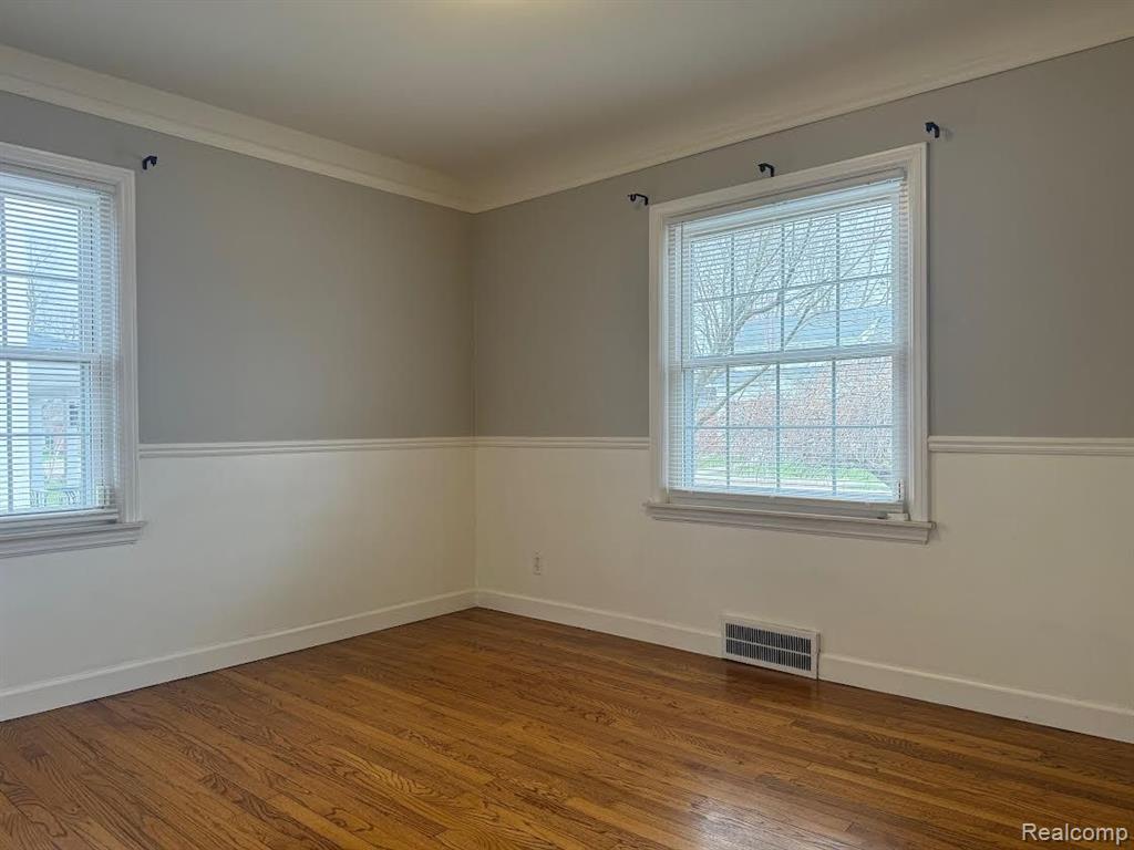 881 SIMPSON Street, Plymouth, MI 48170 — Photo 17