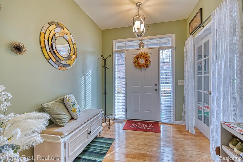 1291 Courtney Court, Hartland, MI 48353 — Photo 7