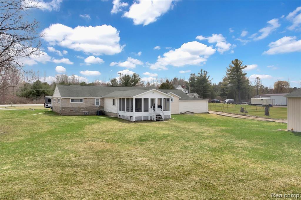 5428 Gratiot Avenue, St. Clair, MI 48079 — Photo 45