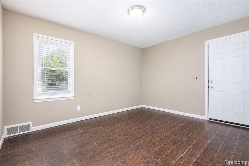 8360 FREDA Street, Detroit, MI 48204 — Photo 19