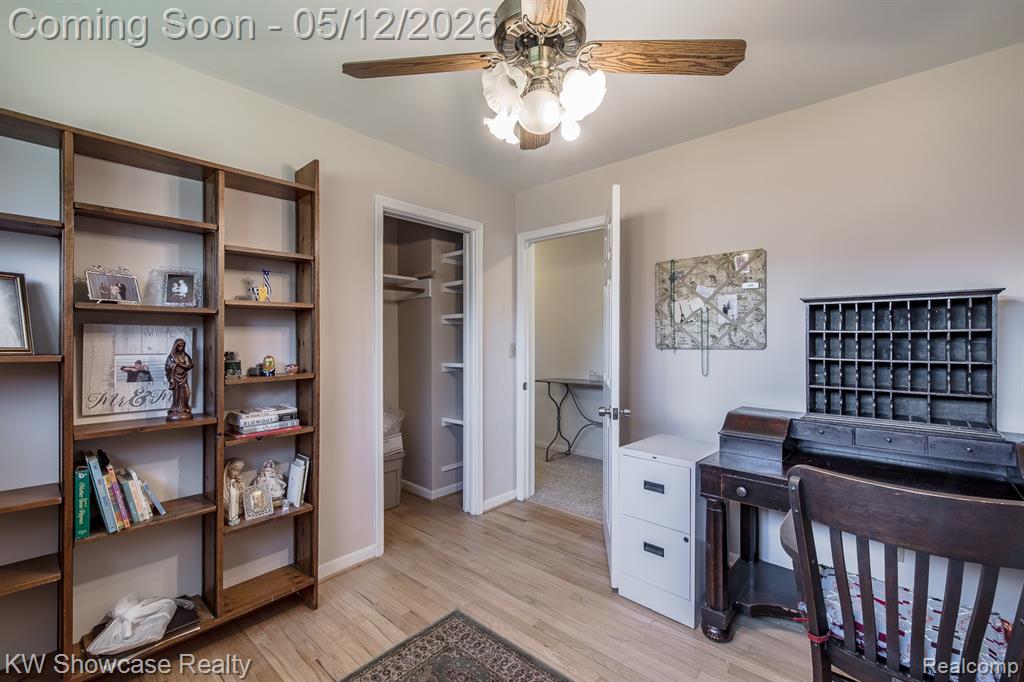 4344 Waterloo Street, Waterford, MI 48329 — Photo 11