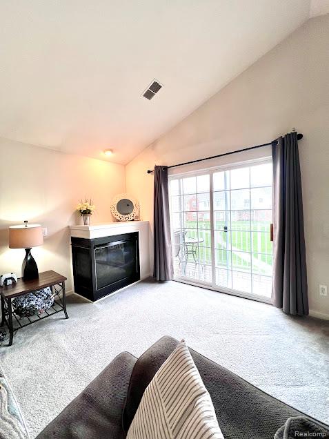 2204 Monarch Drive, 61, Utica, MI 48316 — Photo 6