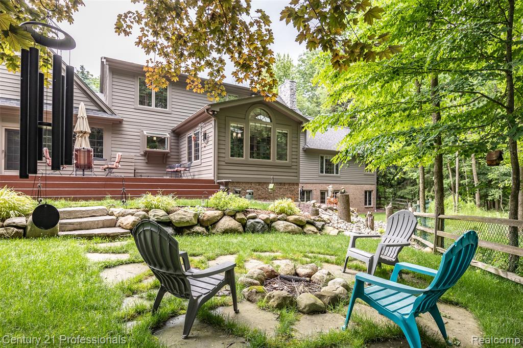 9200 Fox Hollow Road, Clarkston, MI 48348 — Photo 21