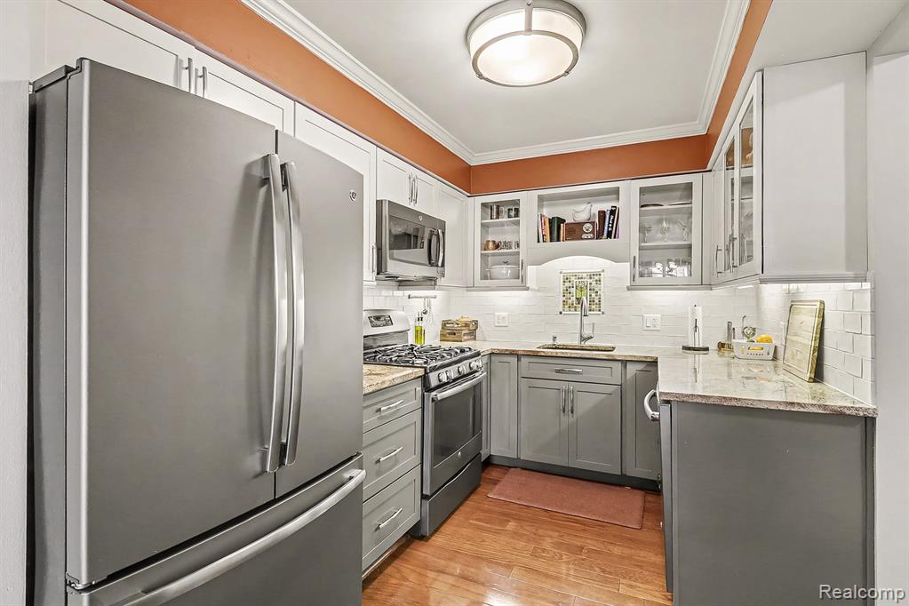 607 S Crooks Road, Clawson, MI — Photo 11