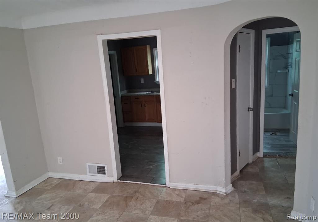 16659 Lilac Street, Detroit, MI 48221 — Photo 8