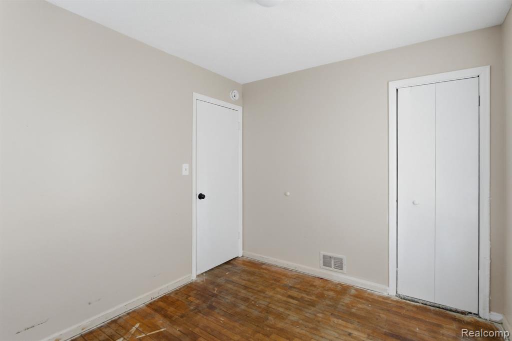1271 Donaldson Boulevard, Flint, MI 48504 — Photo 12