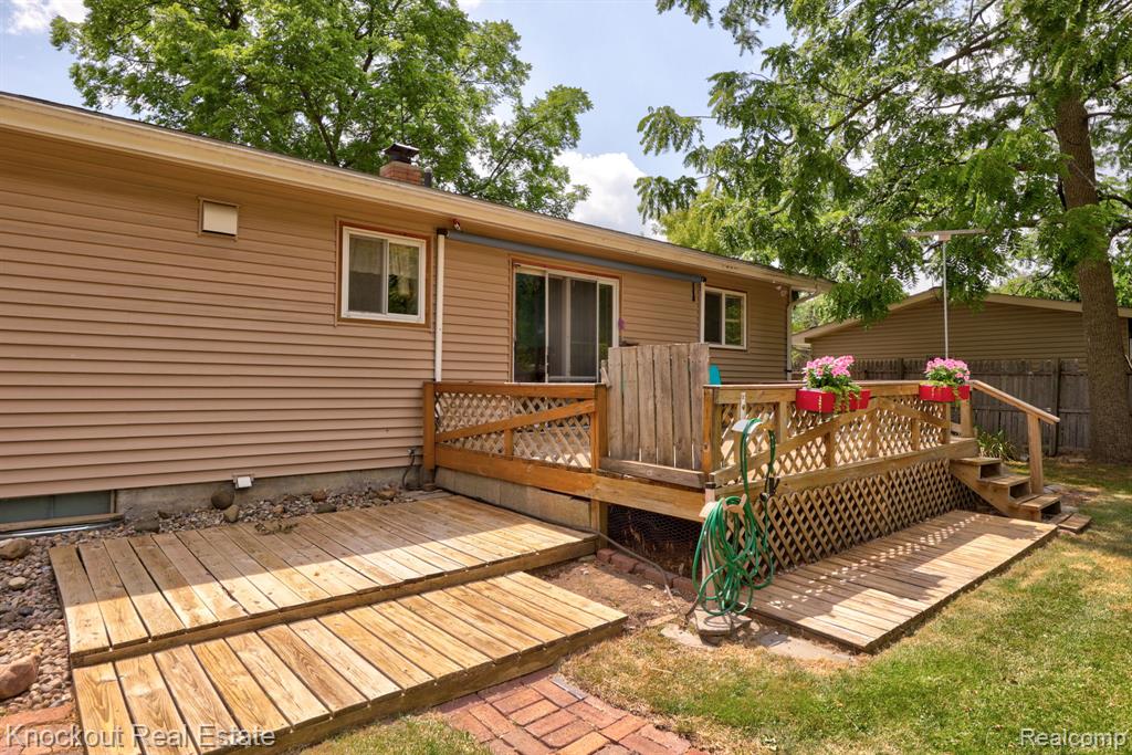 4912 Hepburn Road, Saginaw, MI 48603 — Photo 25