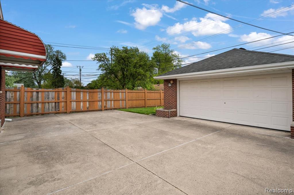 2211 White Avenue, Lincoln Park, MI 48146 — Photo 26