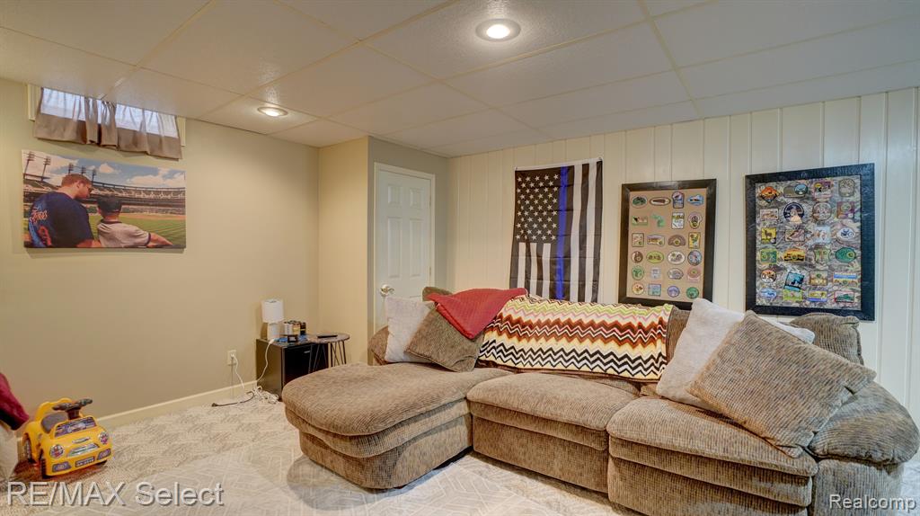 9170 Liverpool Court, Grand Blanc, MI 48439 — Photo 33