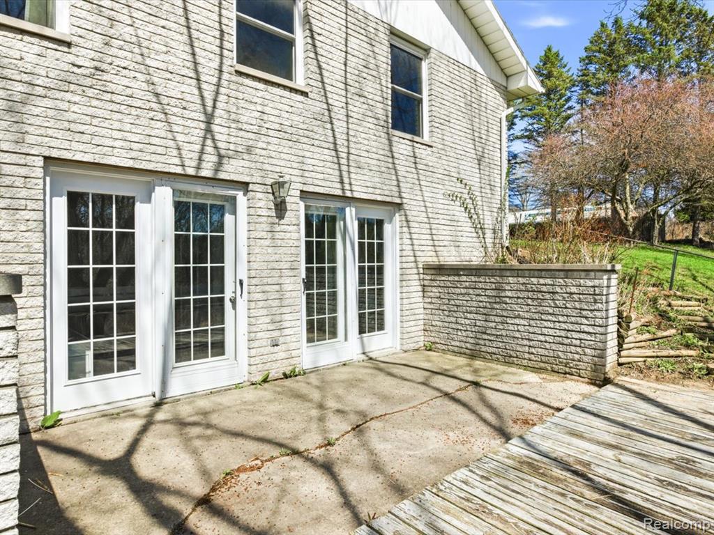 2956 Maywood Drive, Port Huron, MI 48060 — Photo 43