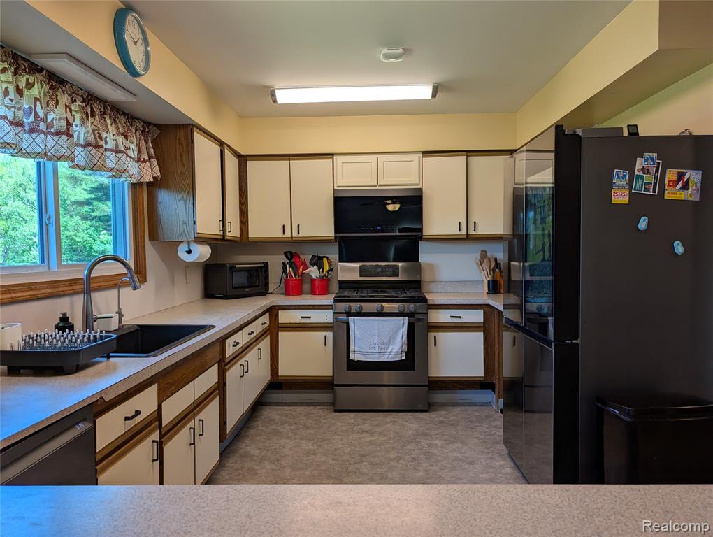 6237 Virginia Street, Cass City, MI 48726 — Photo 21