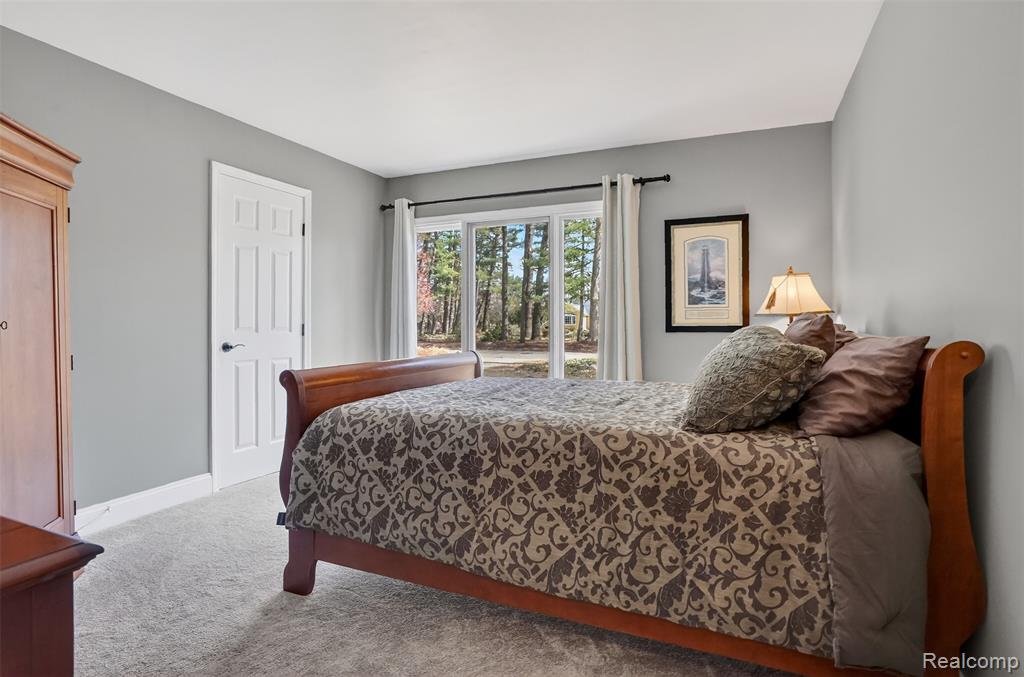 92 Kirksway Lane, Lake Orion, MI 48362 — Photo 27