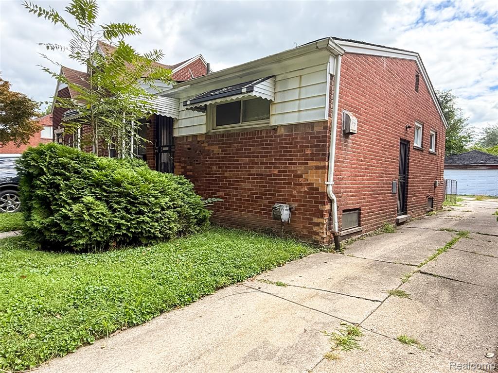 1965 S Annabelle Street, Detroit, MI 48217 — Photo 3