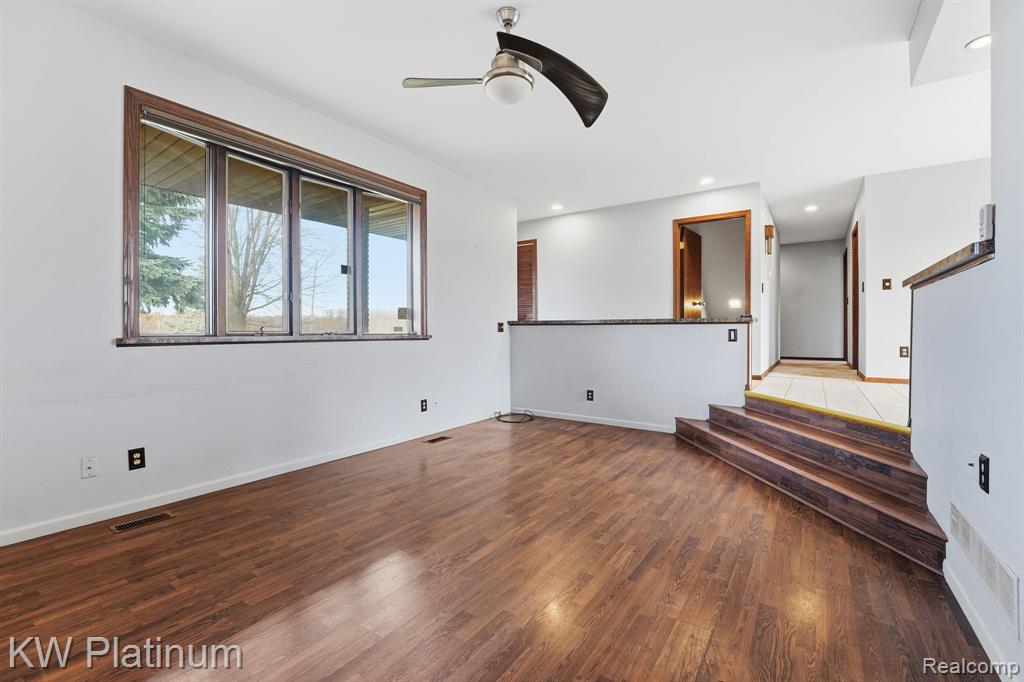 7383 Fisher Road, Grant, MI 48032 — Photo 5