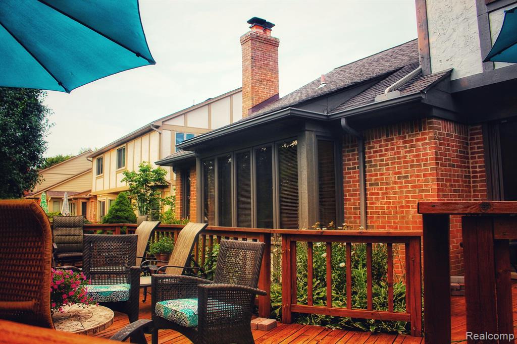 760 Stanford Circle, Rochester Hills, MI 48309 — Photo 22