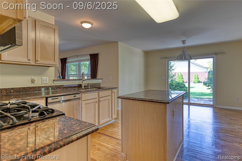 1273 Kennebec, Canton, MI 48187 — Photo 13