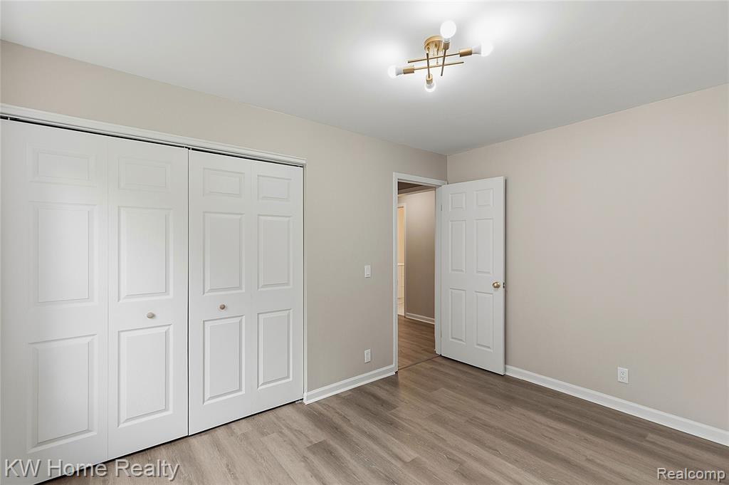 421 1st Avenue, Pontiac, MI 48340 — Photo 17