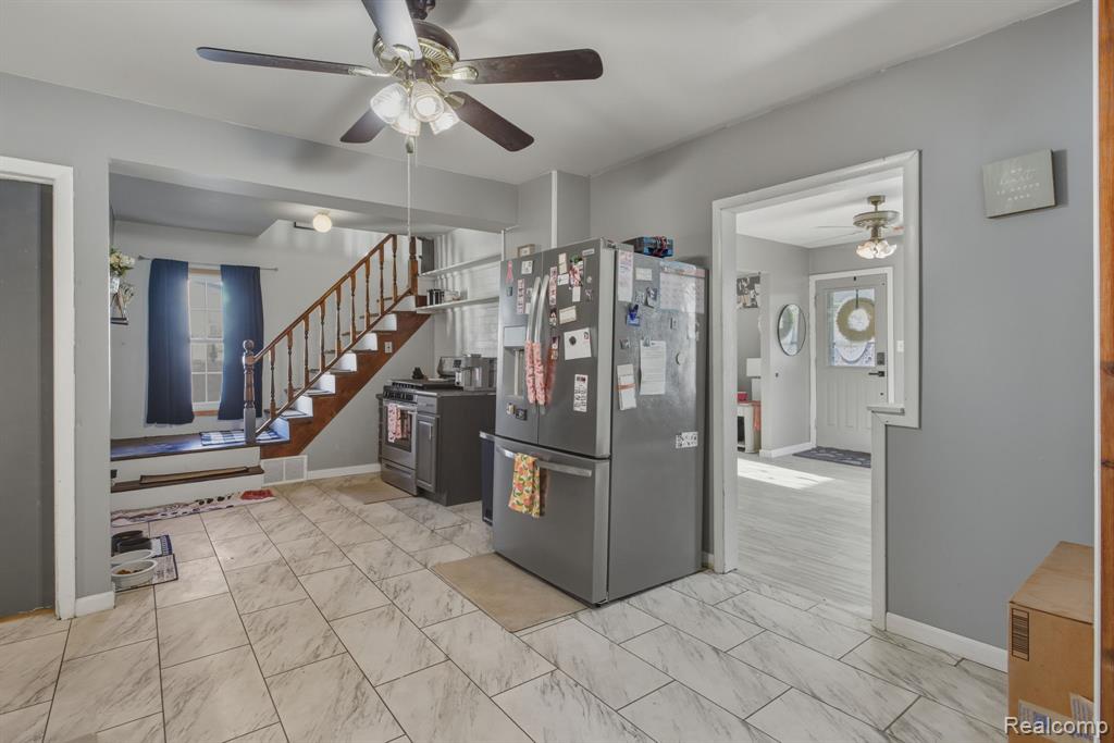 934 Cherry Street, Monroe, MI 48161 — Photo 11