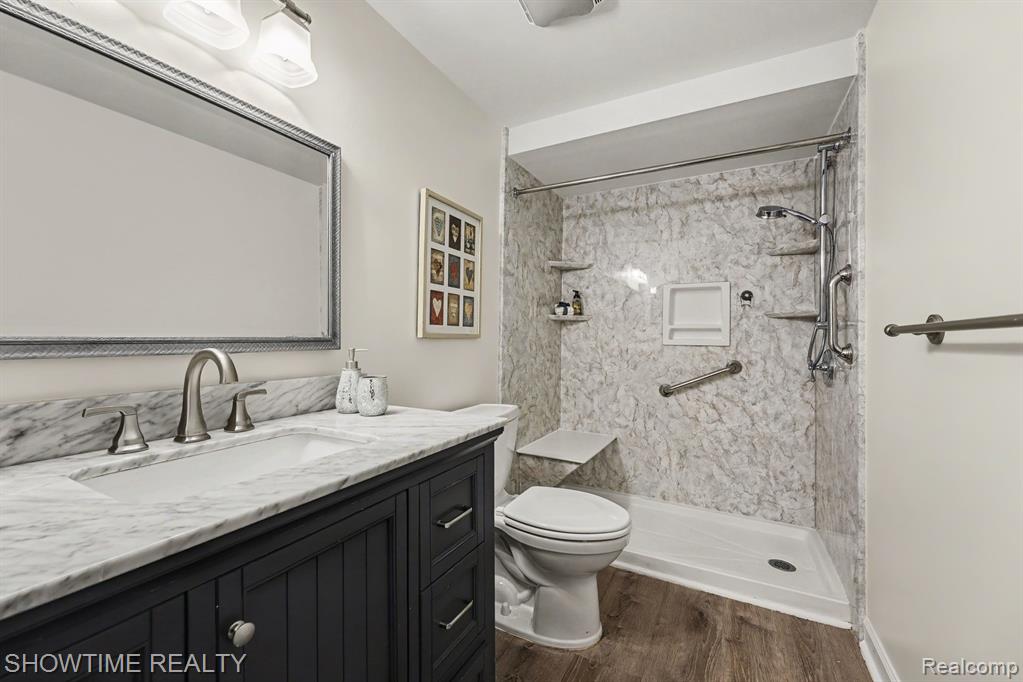 40298 Sandy Drive, Clinton Twp, MI 48038 — Photo 17