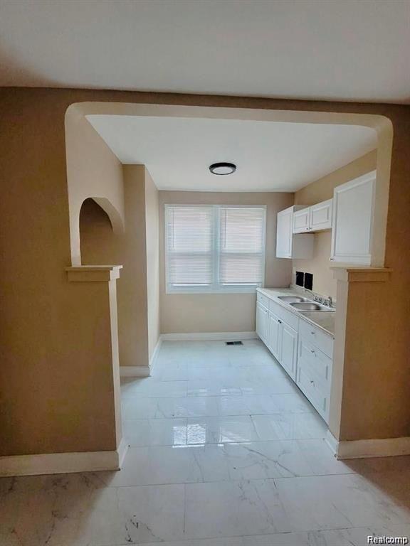 16914 MONICA Street, Detroit, MI 48221 — Photo 11