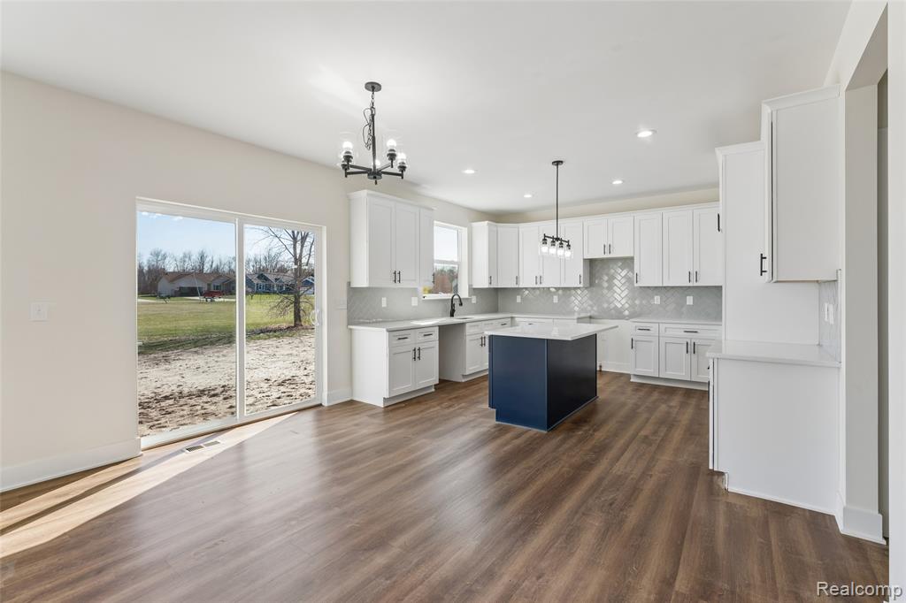 10198 Hunt Drive, Davison, MI 48423 — Photo 23