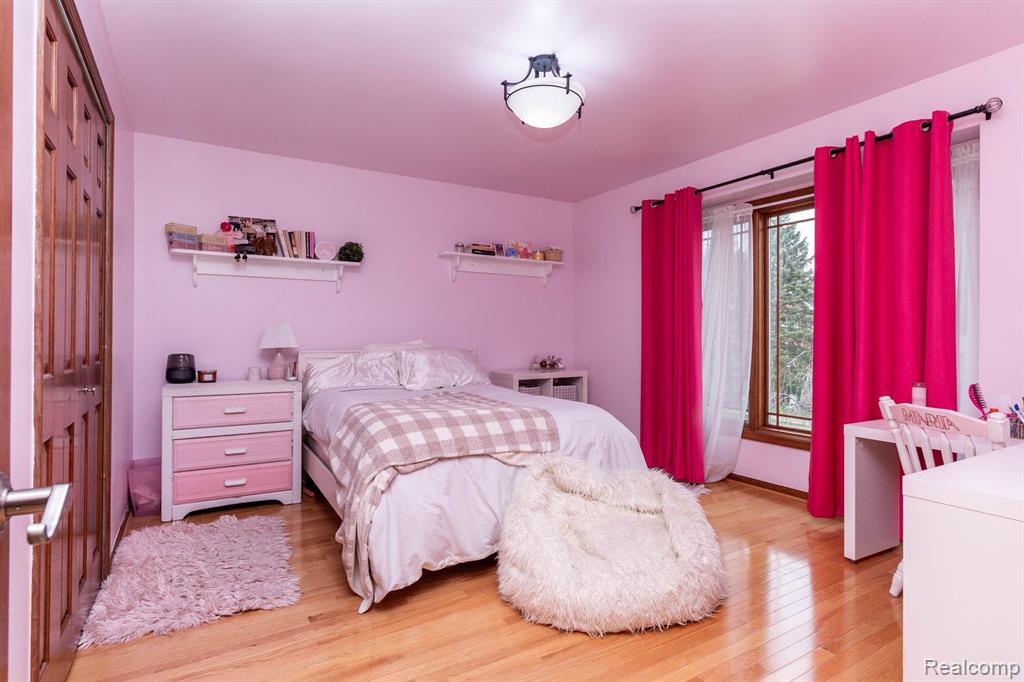 45515 EMERALD FOREST Drive, Novi, MI — Photo 37