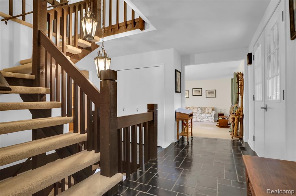 5180 Glenway Drive, Brighton, MI 48116 — Photo 3