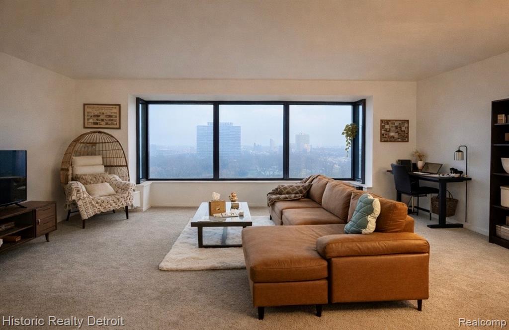 1300 E Lafayette, 1008, Detroit, MI 48207 — Photo 4