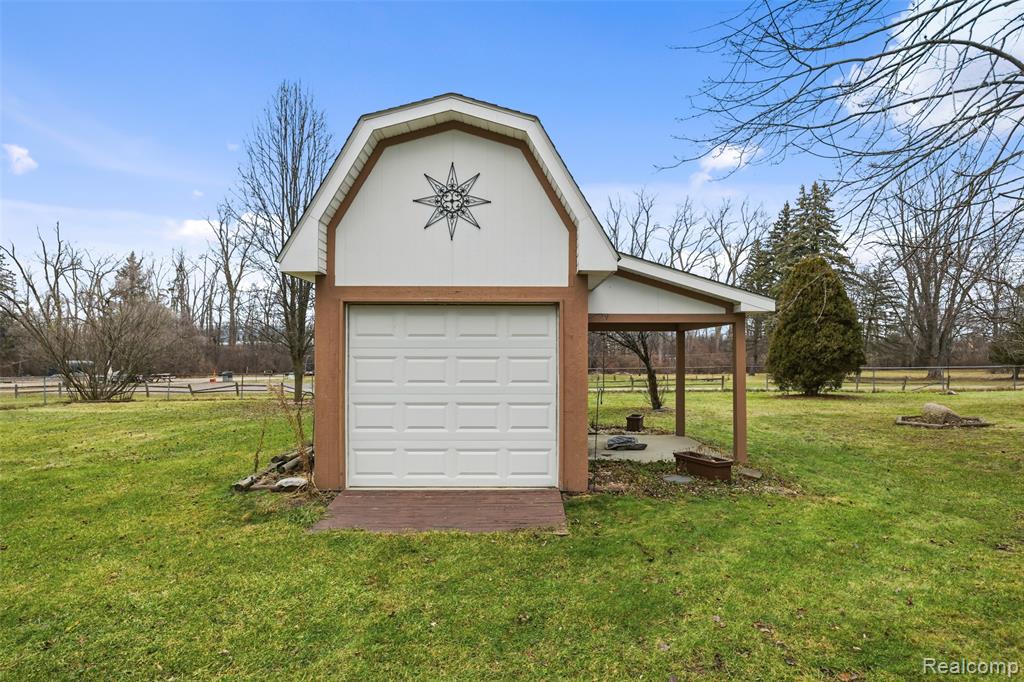 21650 Telegraph Road, Romulus, MI 48174 — Photo 45