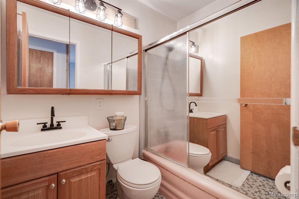 271 FAIRGROVE Street, Romeo, MI 48065 — Photo 33