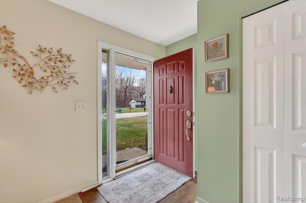 7336 Mustang Drive, Clarkston, MI — Photo 5