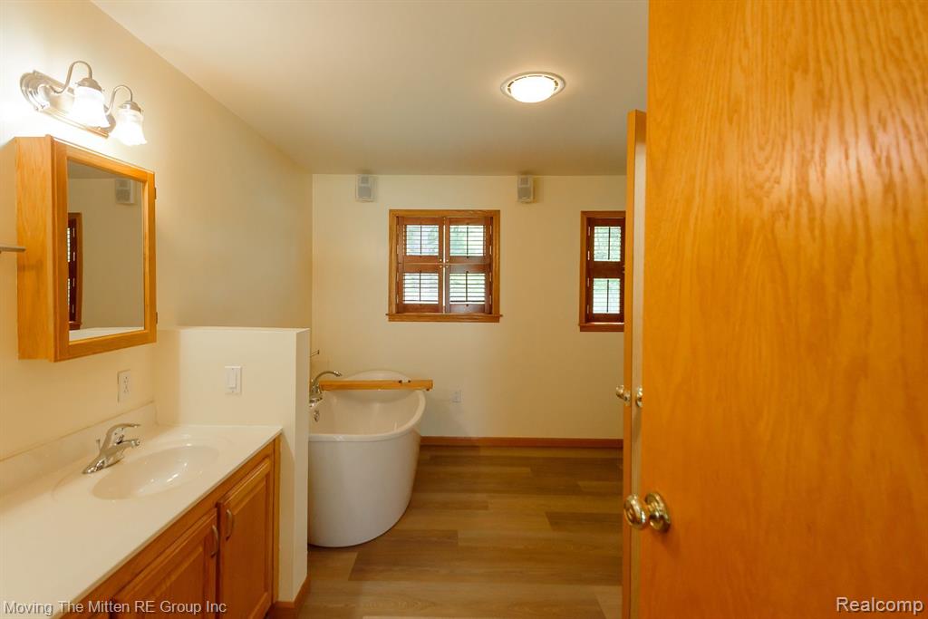 49335 WEAR Road, Belleville, MI 48111 — Photo 26
