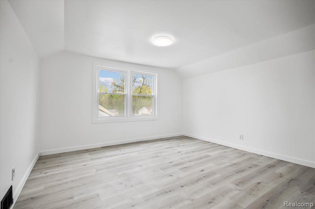 7491 PARKLAND, Redford, MI 48239 — Photo 27
